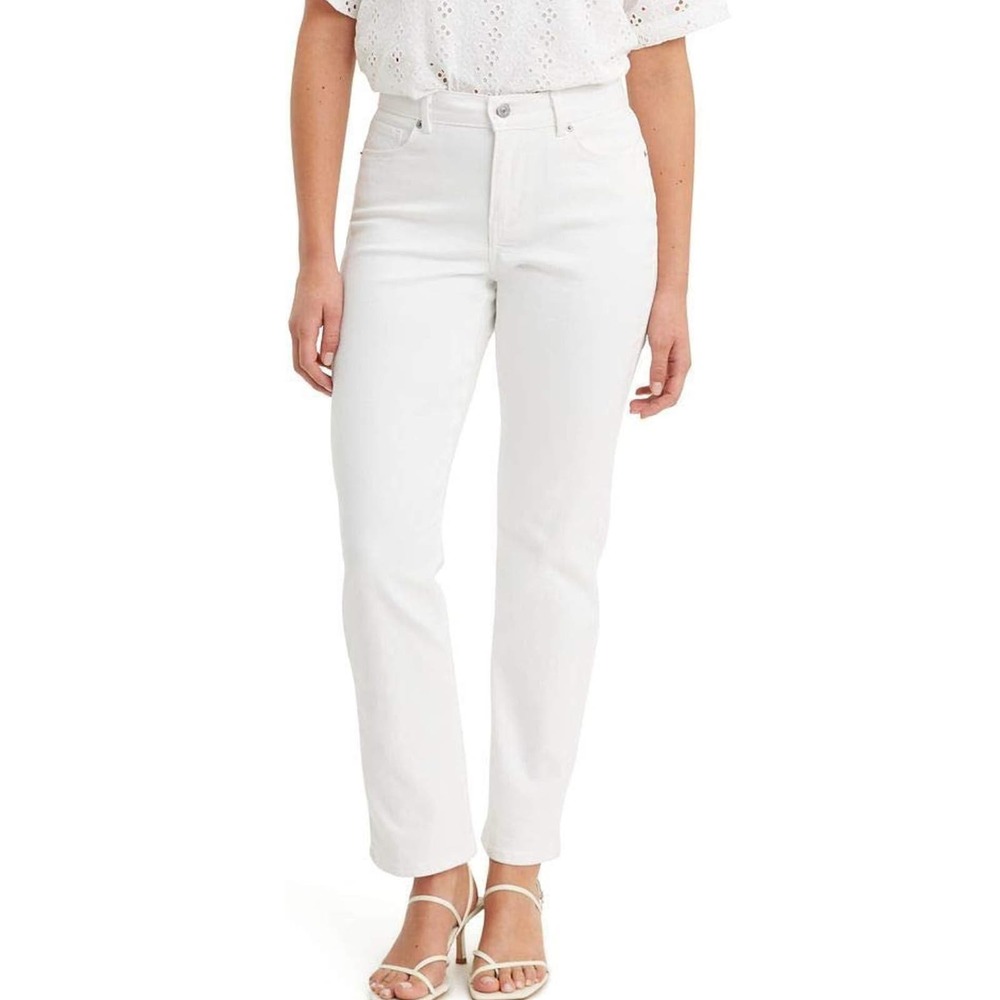Levi's Women's Straight Leg Jeans - White